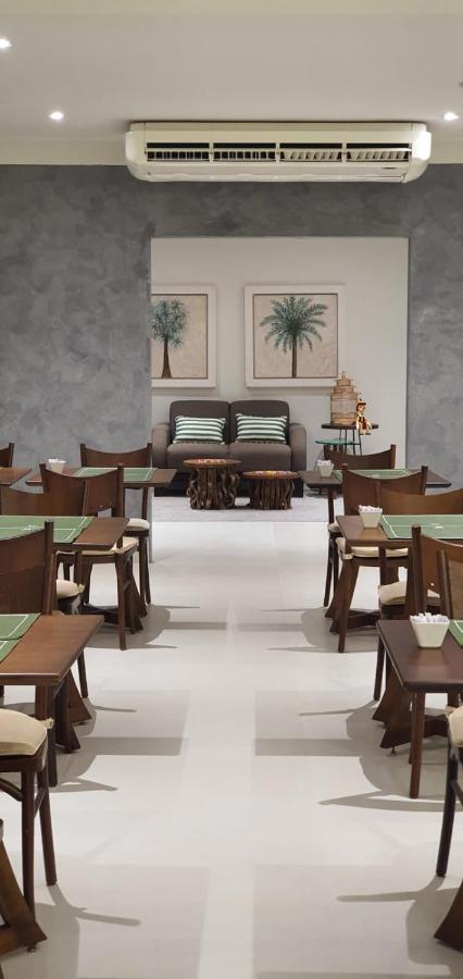 Jr Hotel Marilia Bagian luar foto