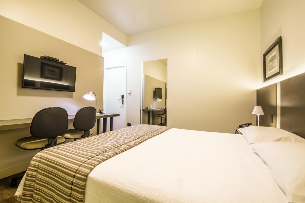 Jr Hotel Marilia Bagian luar foto