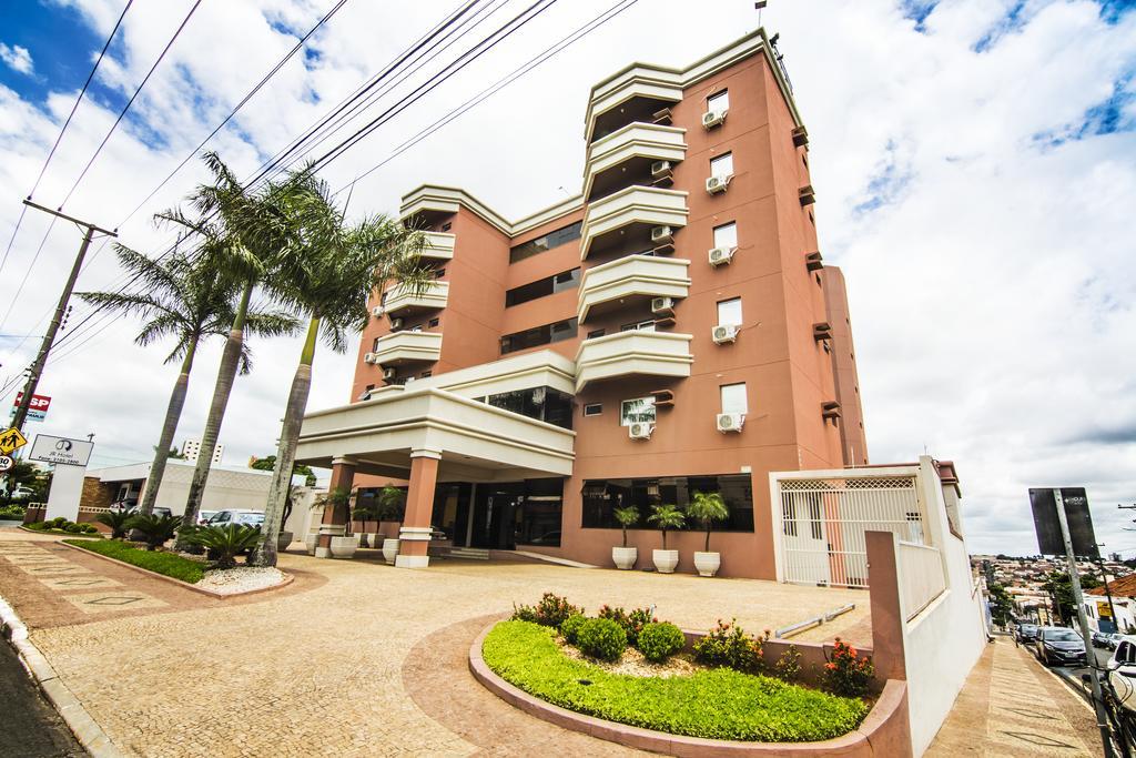 Jr Hotel Marilia Bagian luar foto