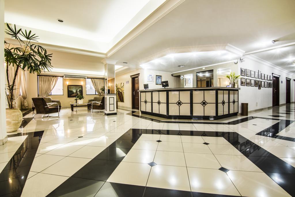 Jr Hotel Marilia Bagian luar foto