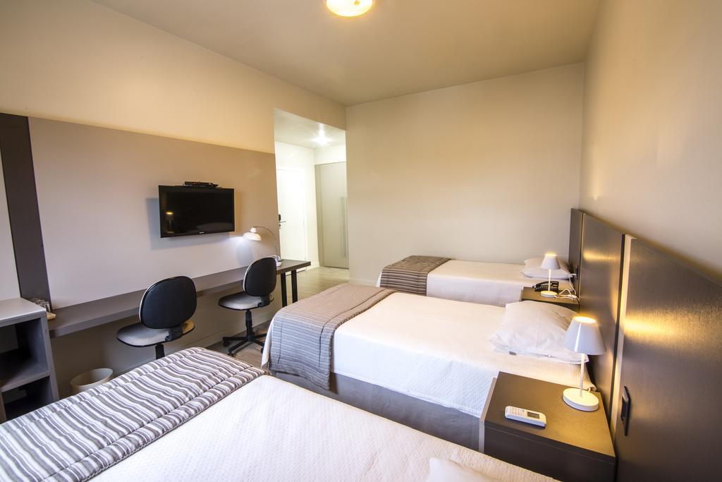 Jr Hotel Marilia Bagian luar foto