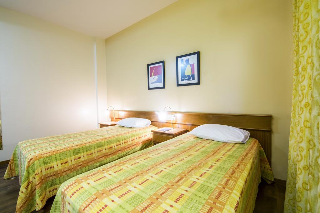 Jr Hotel Marilia Ruang foto