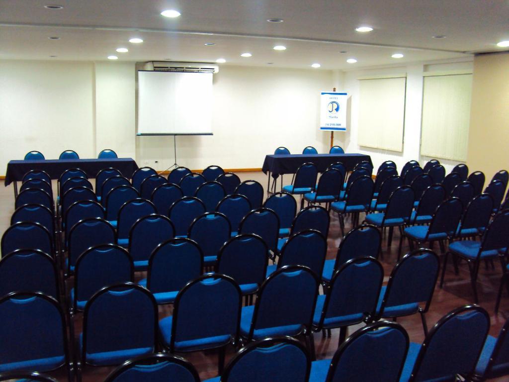 Jr Hotel Marilia Bagian luar foto