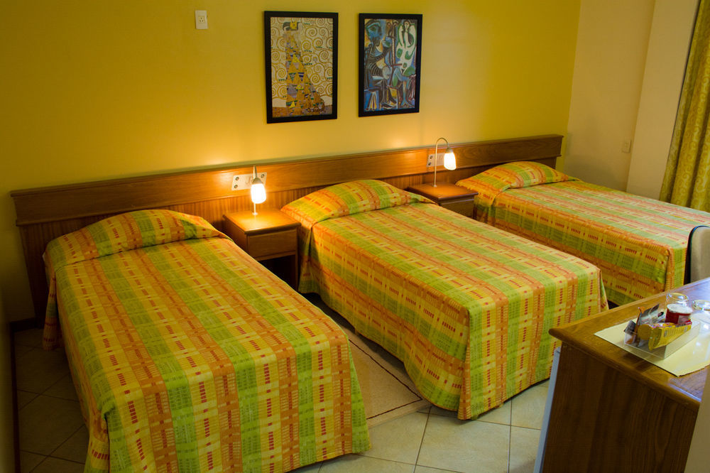 Jr Hotel Marilia Bagian luar foto
